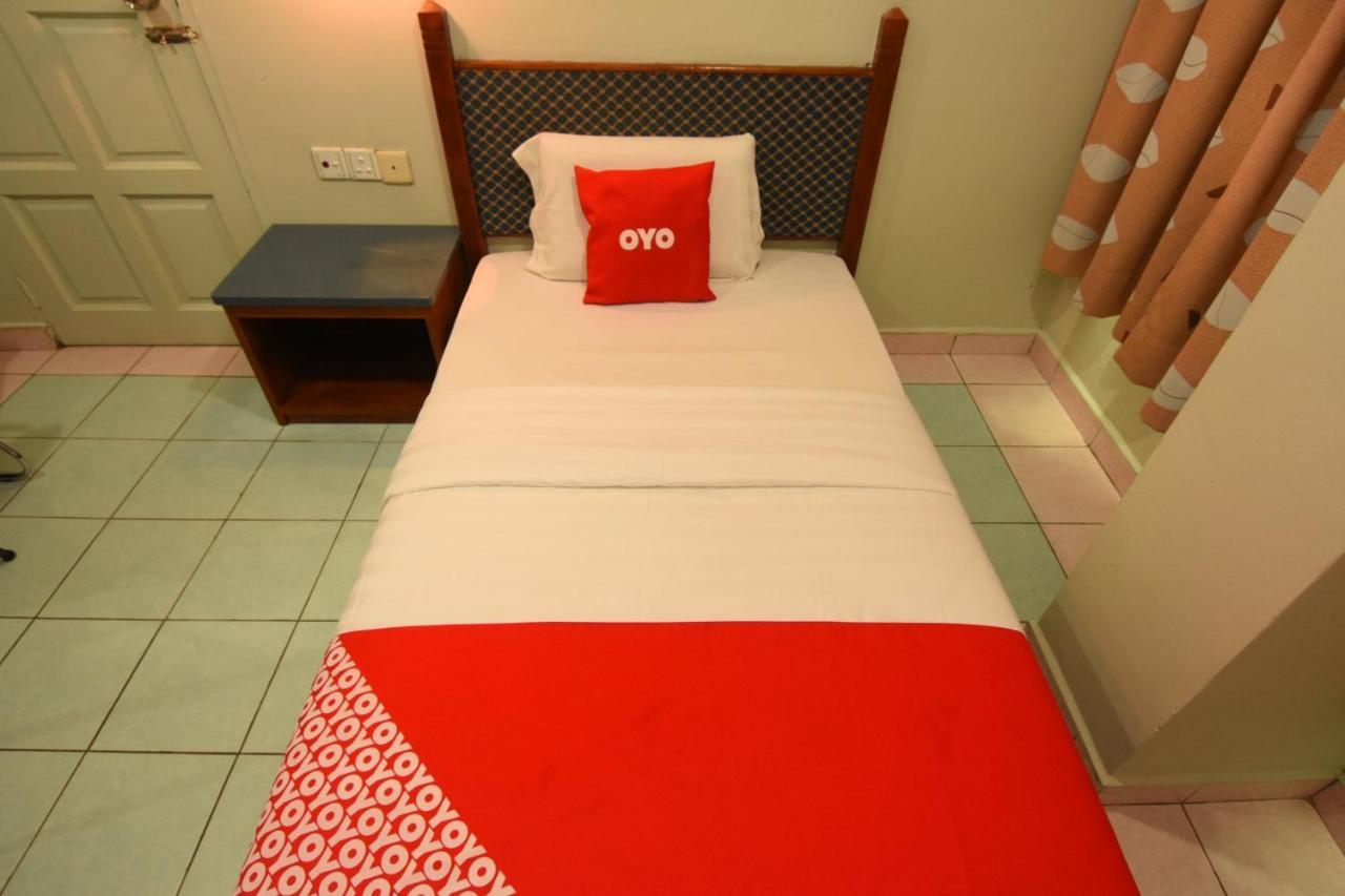 Oyo 89642 Highway Inn Mukah Экстерьер фото