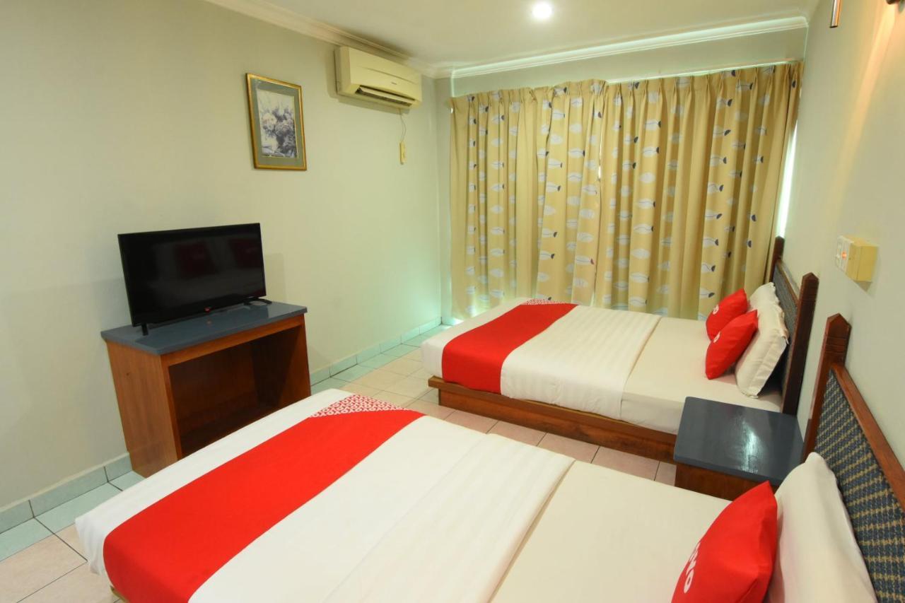 Oyo 89642 Highway Inn Mukah Экстерьер фото