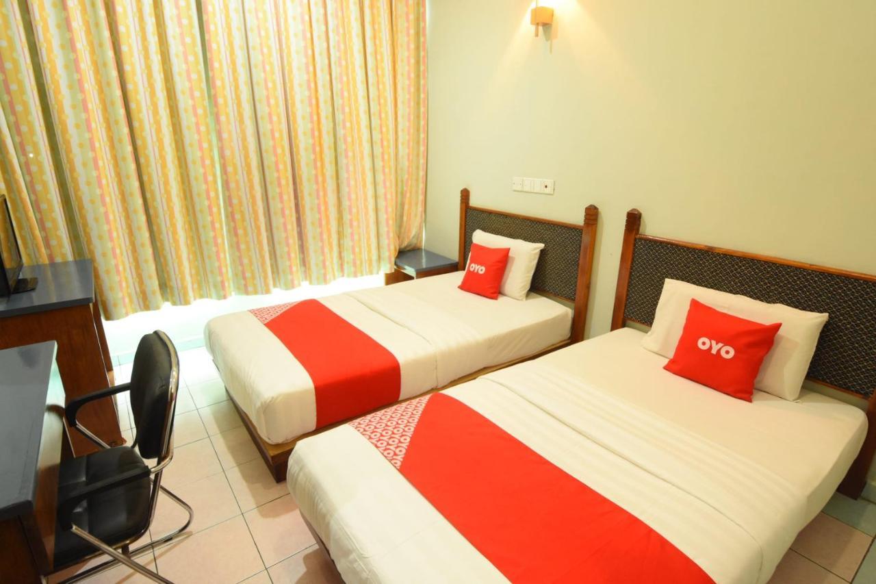 Oyo 89642 Highway Inn Mukah Экстерьер фото